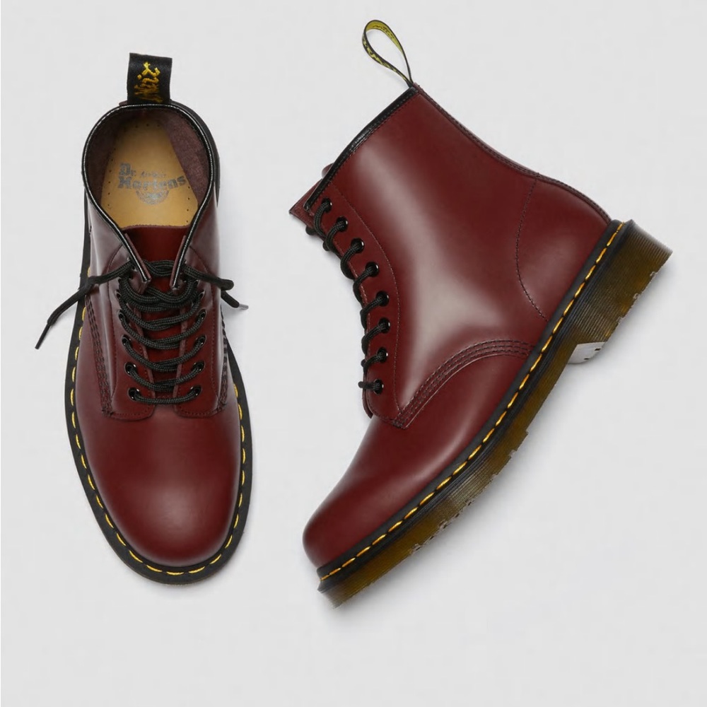 1460 SMOOTH LEATHER LACE UP BOOTS CHERRY RED SMOOTH11822600
